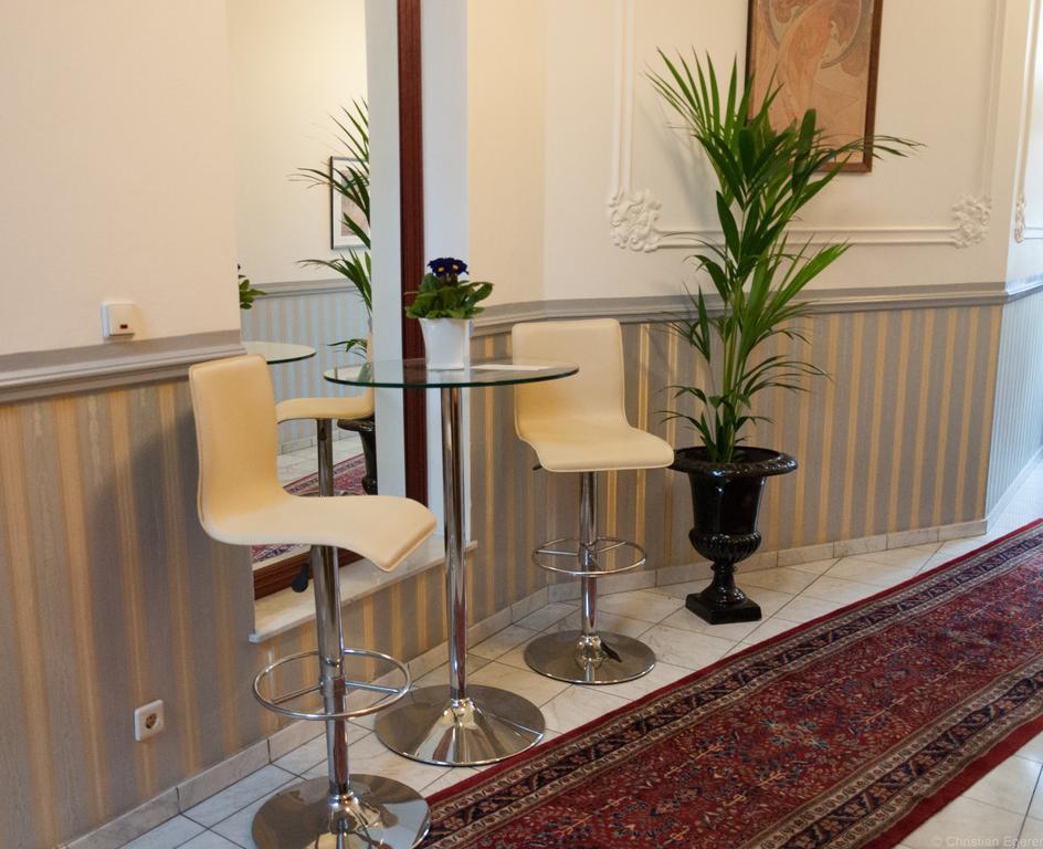 Garni Hotel Drei Lilien Wiesbaden Eksteriør bilde