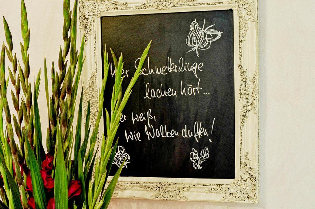 Garni Hotel Drei Lilien Wiesbaden Eksteriør bilde